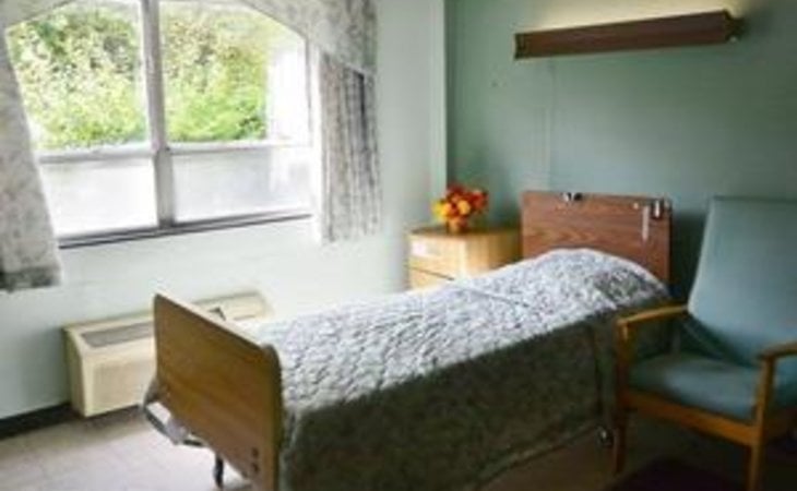 carillon-nursing-rehab-center-11743-10391_4