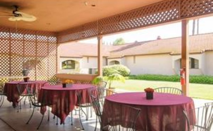 life-care-center-of-escondido-92025-11512_4