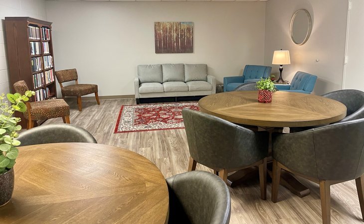 silver-lake-senior-living-35905-1173227_5
