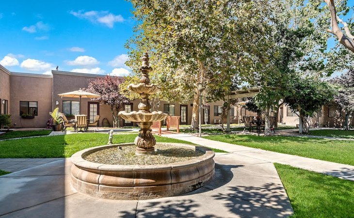 sierra-vista-independent-assisted-living-92395-1173268_2