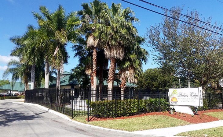 palms-edge-assisted-living-and-memory-care-33410-1173372_4