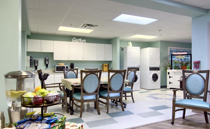 peregrine-senior-living-at-cheektowaga-14227-1173602_5