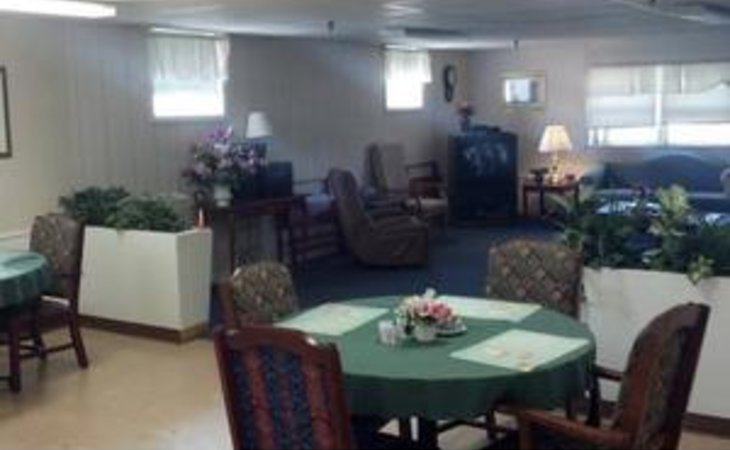 holiday-house-nursing-facility-05478-1173769_10