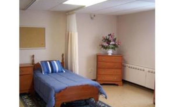 holiday-house-nursing-facility-05478-1173769_11