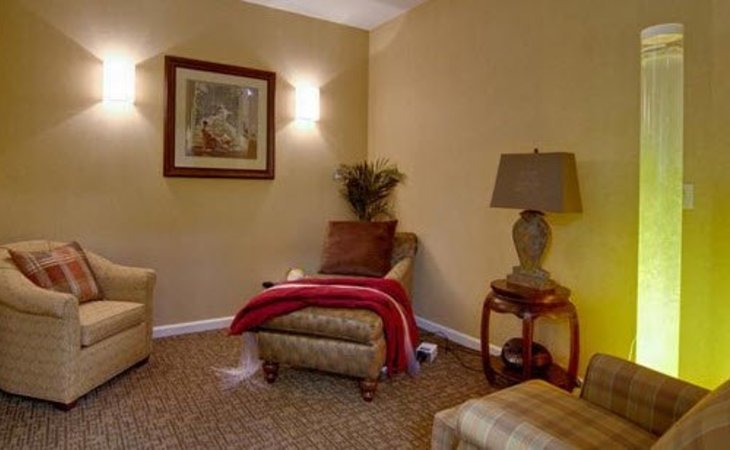 olive-grove-terrace-38654-1176409_11