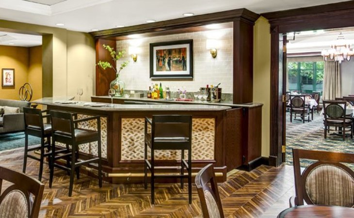lincolnwood-place-60712-11857_2