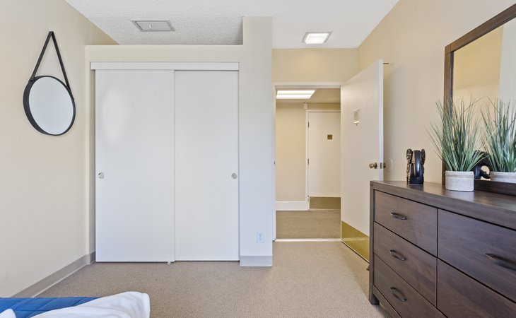 serra-highlands-senior-living-94015-1201800_5