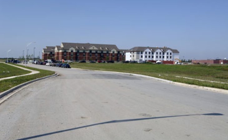 victory-centre-of-sierra-ridge-60478-1202475_2