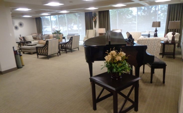 villa-pueblo-senior-living-community-81001-1203561_2