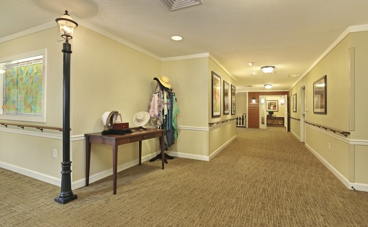 brookdale-college-square-66210-1203686_3