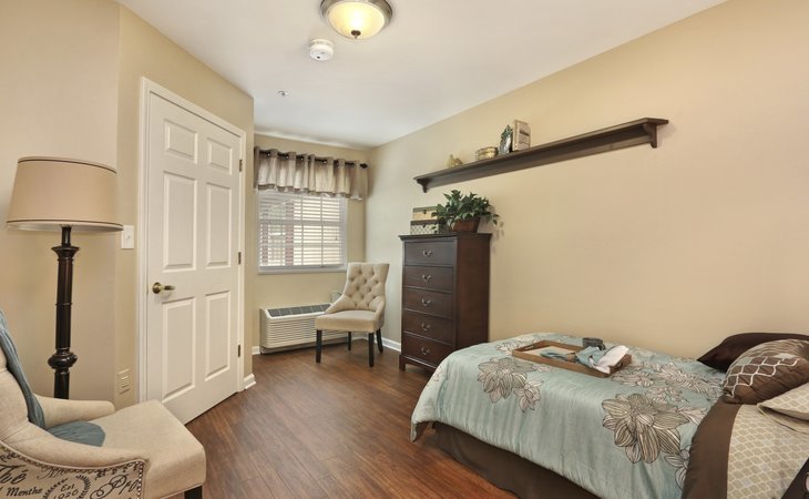 brookdale-college-square-66210-1203686_5