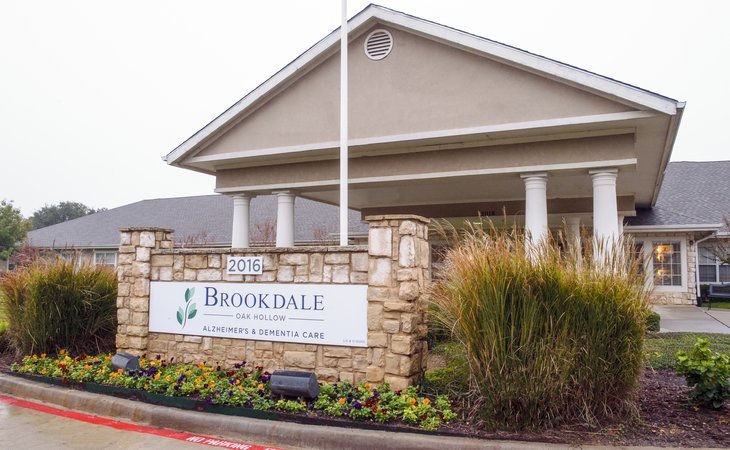 brookdale-oak-hollow-76021-1203801_7