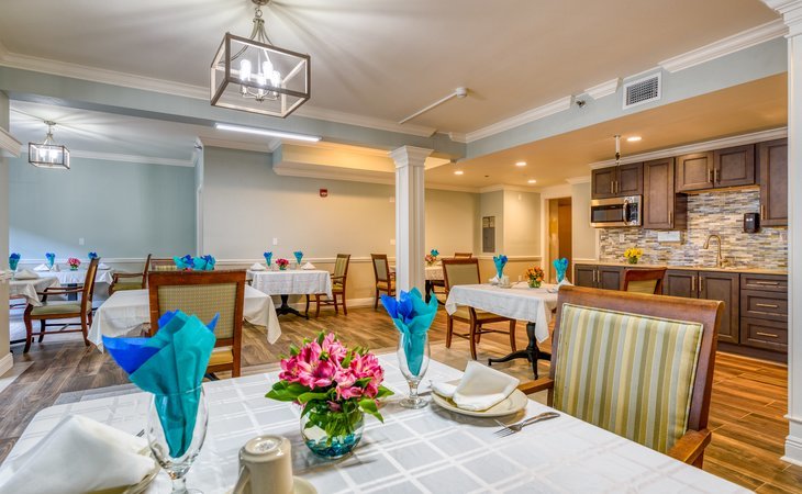 pacifica-senior-living-sunrise-33351-1203836_2
