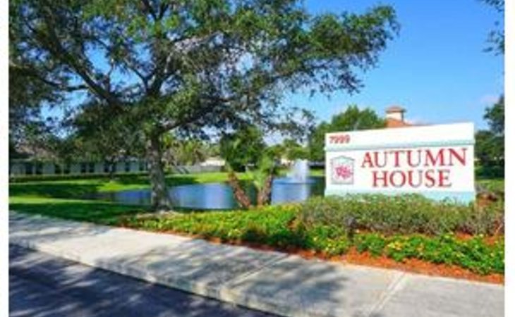 autumn-house-32940-1204459_6