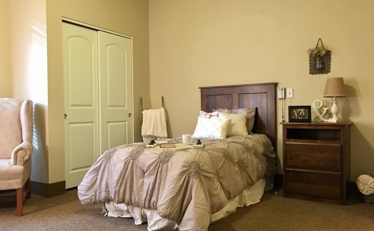 at-home-again-53960-1205085_2