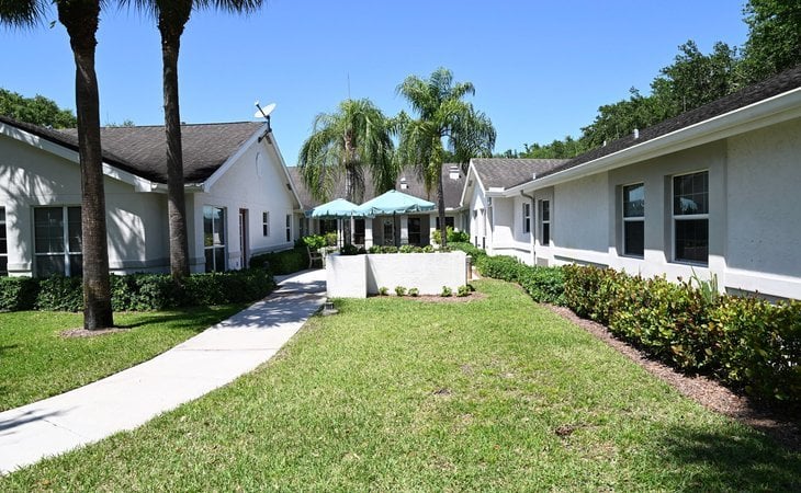 arden-courts-of-delray-beach-33446-1206165_3
