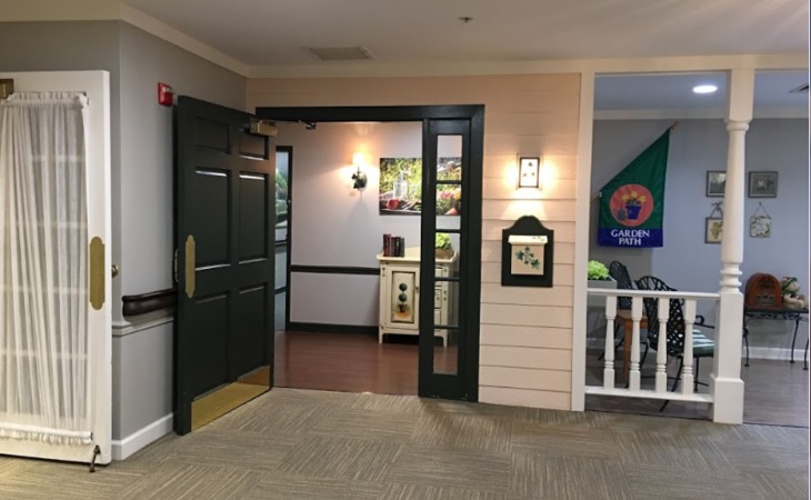 meadow-mills-assisted-living-memory-care-06517-1206172_3