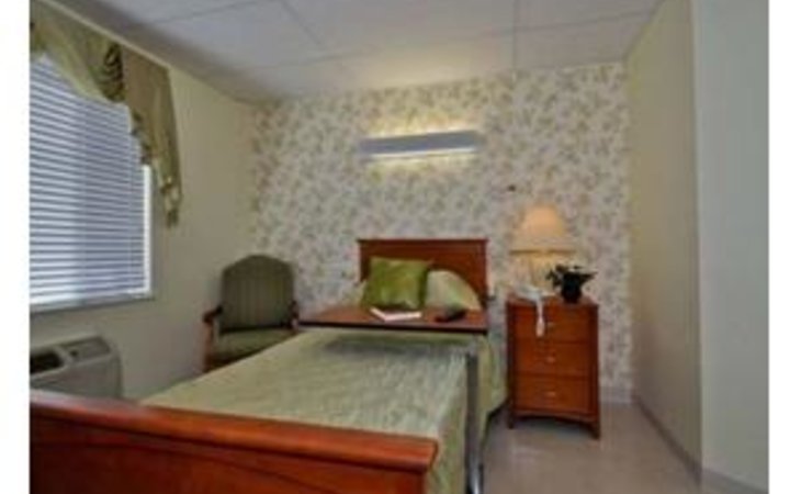 the-pines-at-glens-falls-center-for-nursing-and-rehabilitation-12801-1210301_3