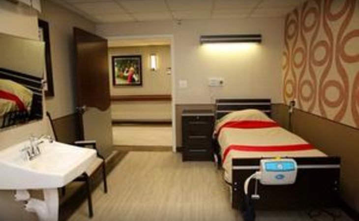 the-phoenix-rehabilitation-and-nursing-center-11201-1210349_4