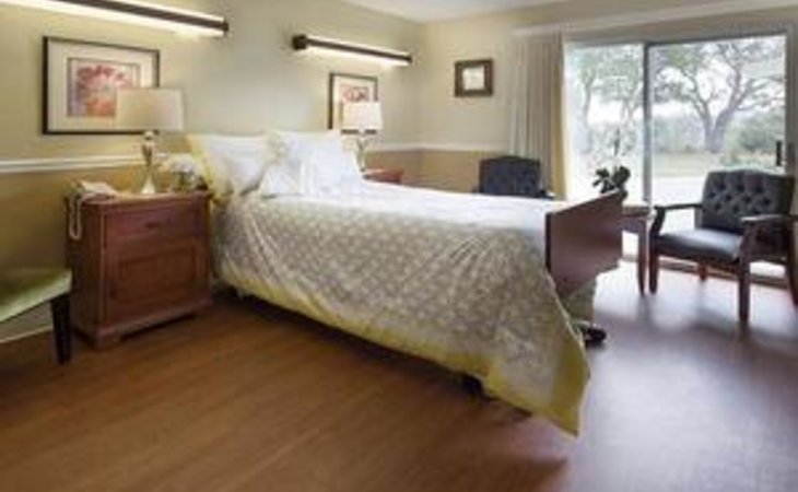 windsor-care-center-of-petaluma-94952-1211178_5