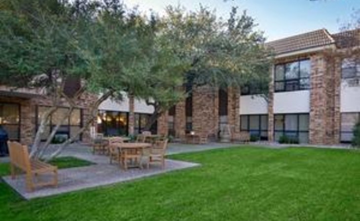 traymore-nursing-center-75209-1211246_4