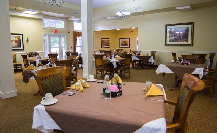the-village-at-bellevue-37221-1218229_4