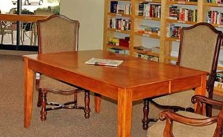 hover-manor-senior-apartments-80503-1218913_5