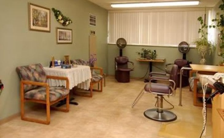 hover-manor-senior-apartments-80503-1218913_8