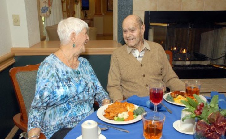 lexington-manor-assisted-living-33954-1220766_2