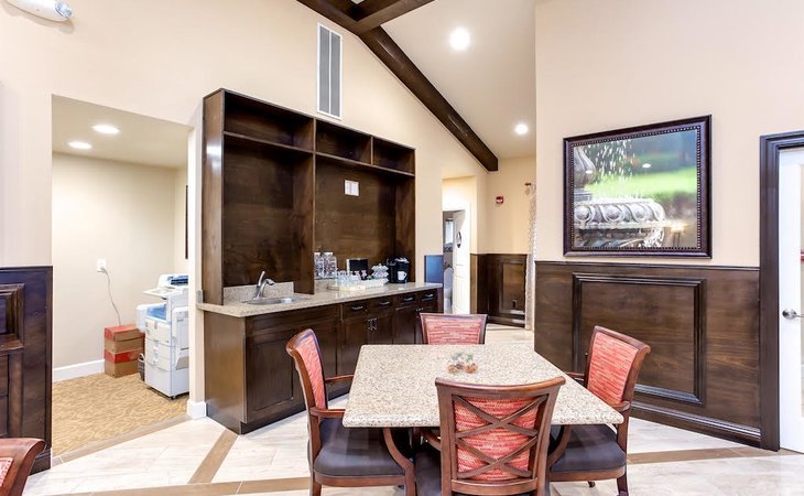 pacifica-senior-living-snohomish-98290-1220848_4