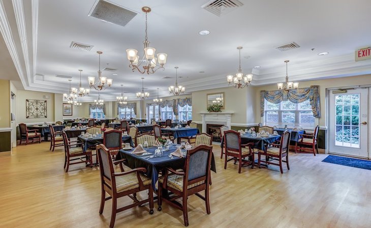 forest-heights-senior-living-community-27106-1222249_3