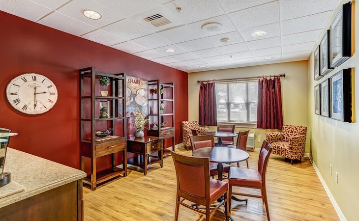 forest-heights-senior-living-community-27106-1222249_7