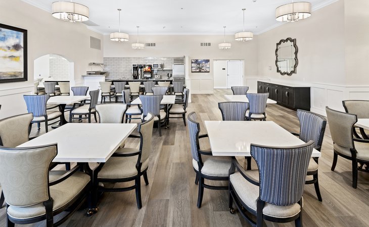 pacifica-senior-living-vista-92084-1222610_11