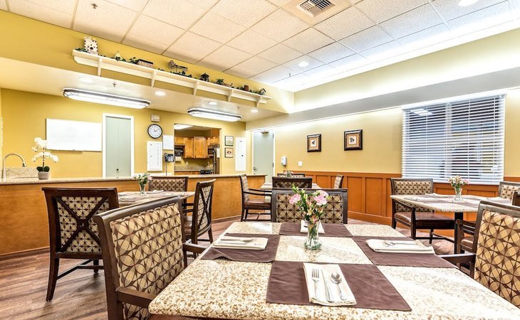 the-cottages-senior-living-97233-1225249_4