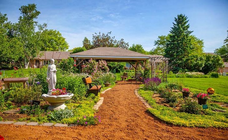 covenant-living-at-the-holmstad-60510-1225877_4