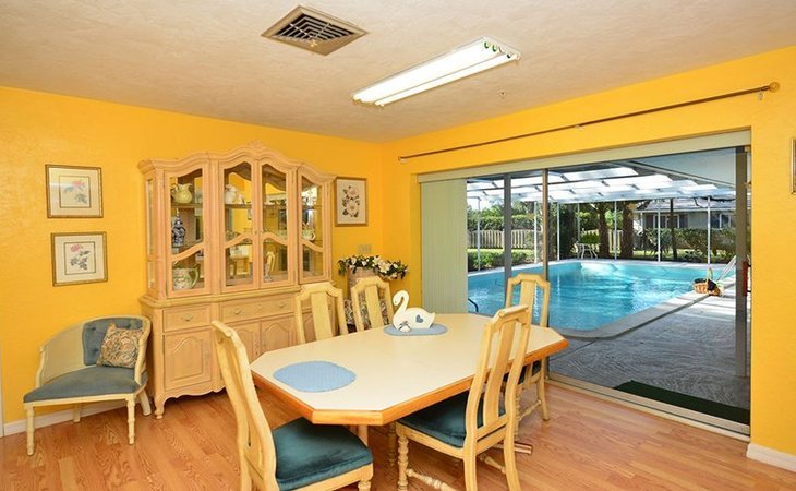 sea-view-inn-alf-34239-1227353_3