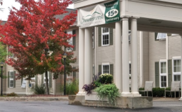 summercrest-senior-living-03773-1227553_2