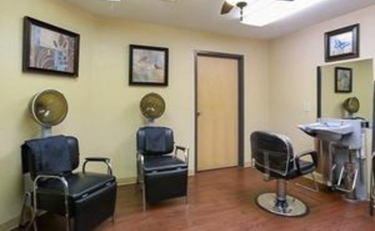 mi-casa-nursing-center-85206-1227599_2