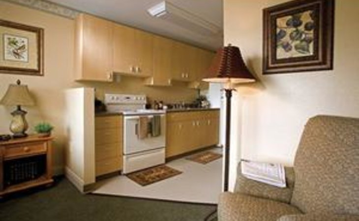 university-park-care-center-81001-1227640_6