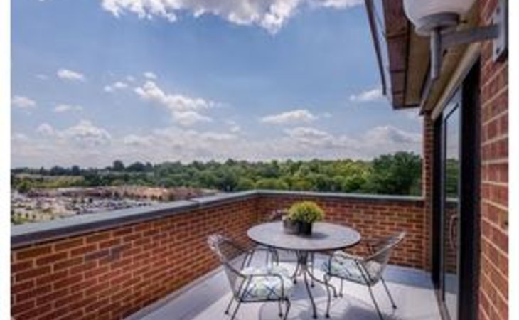 mayfair-village-40502-1228683_20