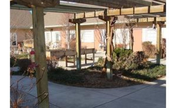 garden-oasis-assisted-living-98823-1229537_2