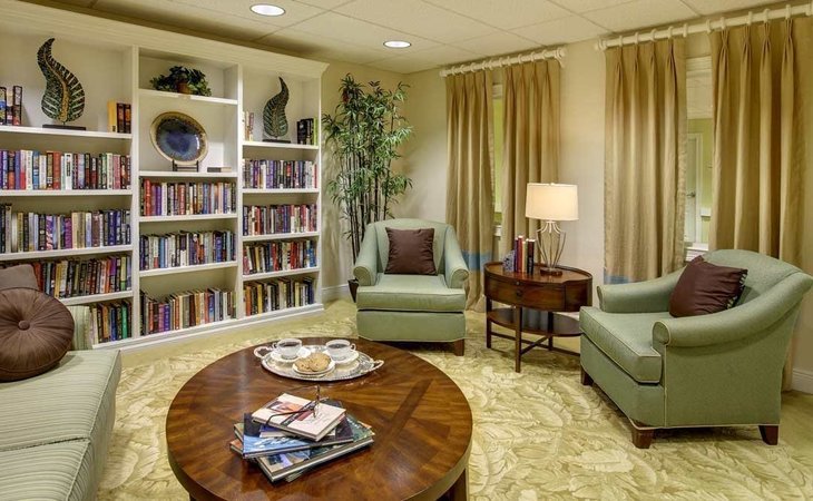 lady-lake-senior-living-32159-1229664_2