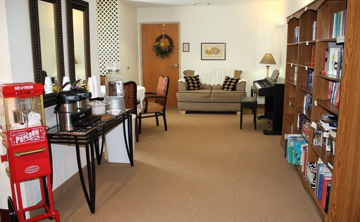 heatherwood-assisted-living-memory-care-54701-1229731_3