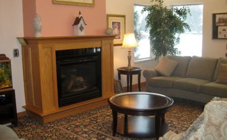 meadowmere-mitchell-manor-oak-creek-53154-1231373_3