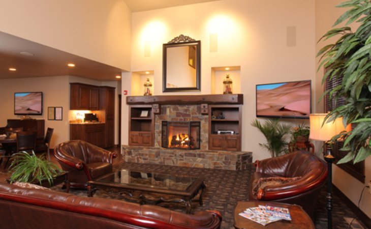 the-lodge-at-riverside-harbor-83854-1231522_4