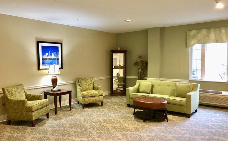 paramount-senior-living-at-middleburg-heights-44130-1231622_3
