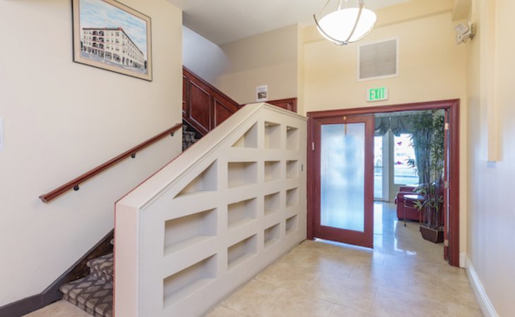 colonial-assisted-living-at-west-palm-beach-33401-1232175_3