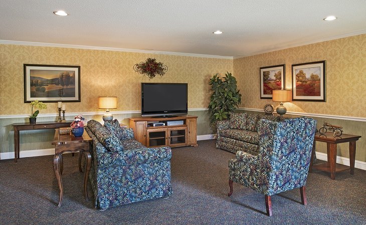 baldwin-house-lakeside-48038-1232314_2