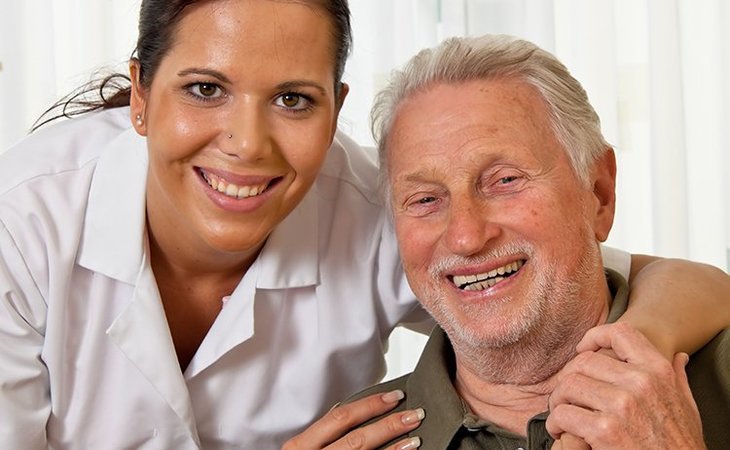 caretaker-home-care-services-45840-1232585_6