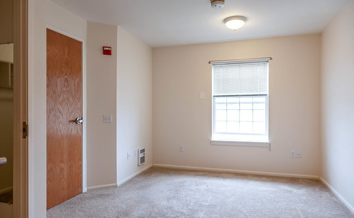 life-manor-independent-living-98405-1233530_2